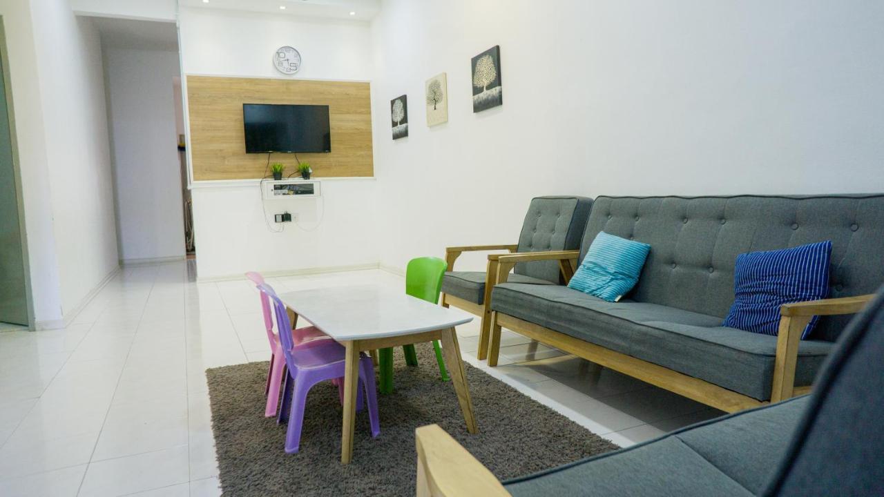 Nikqi'S Homestay Temerloh Exterior foto