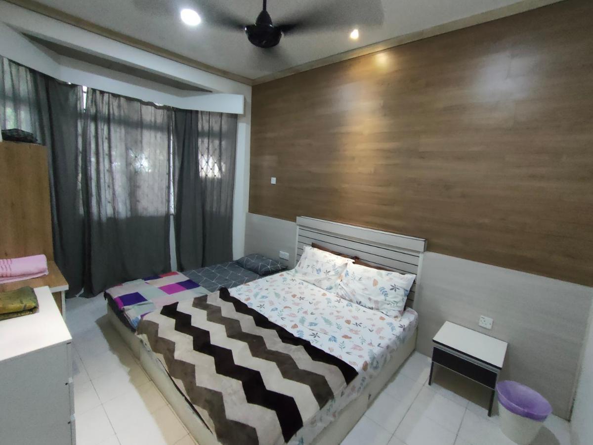 Nikqi'S Homestay Temerloh Exterior foto