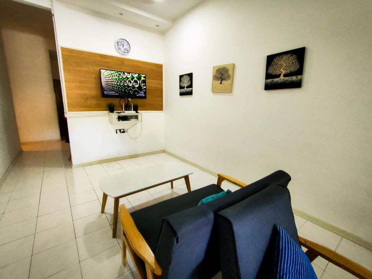 Nikqi'S Homestay Temerloh Exterior foto